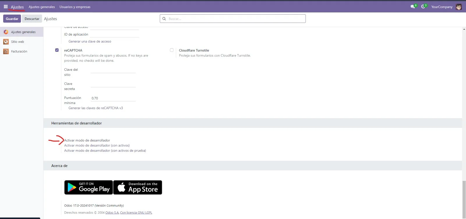 Ajustes de Odoo con la opción Activar modo de desarrollador señalada con una flecha