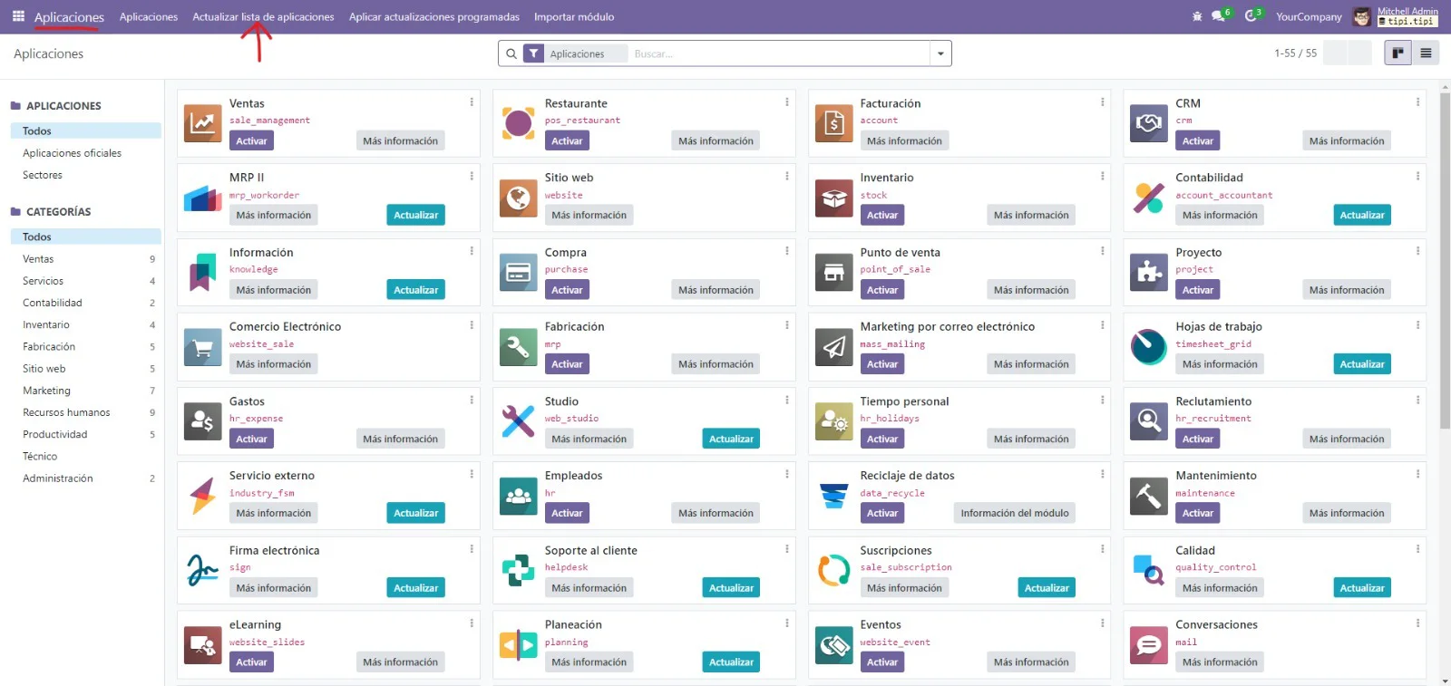 Módulo Aplicaciones de Odoo con flecha hacia la opción Actualizar lista de aplicaciones