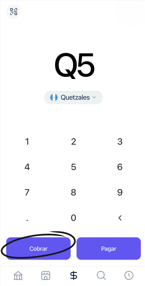 Pantalla de cobro con monto Q5 en quetzales y el botón Cobrar resaltado
