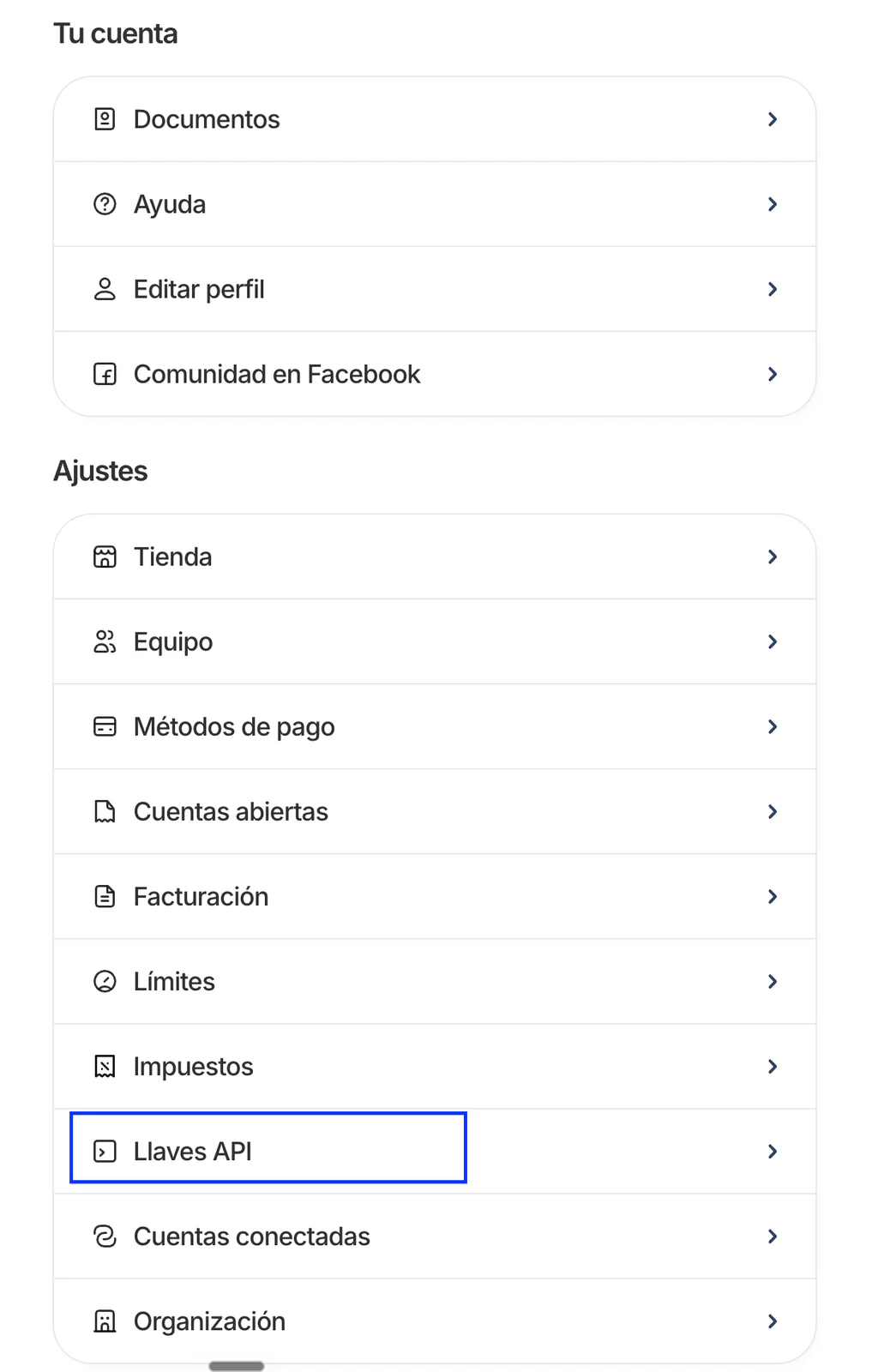 Menú de Ajustes de Recurrente con la opción Llaves API resaltada